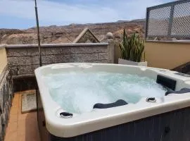 Las Brisas de Puerto Rico with Jacuzzi