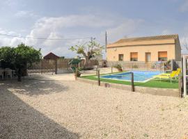 Casa Los Hortets, country house in Deltebre