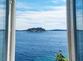 Seafront rooms, viešbutis Hvare