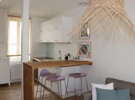 Maison BB Burgonce Bohème centre avec extérieur WIFI gratuit et NETFLIX