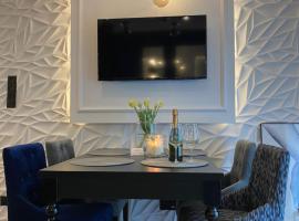Family & Business Sauna Apartments No 6 Leśny nad Zalewem Cedzyna - 1 Bedroom with Private Sauna, Terrace, Parking, Catering Options, spa hotel in Kielce