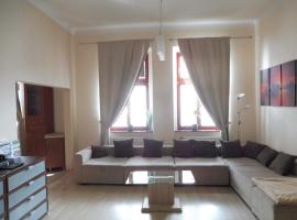 M10 Old Town Apartments Kosice, מלון בקושיצה