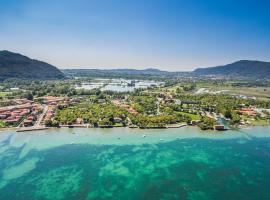 Camping Del Sole Village, hôtel avec piscine à Iseo