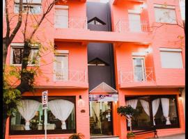 Hotel Perla Del Plata, hotel v destinaci Colonia del Sacramento