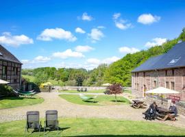 B&B Ferme de Leuze Rustieke Gîtes nabij Durbuy, eigen laadpalen, bed & breakfast a Somme-Leuze