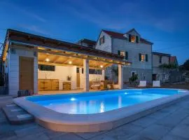 Holiday Village Home Kamenica