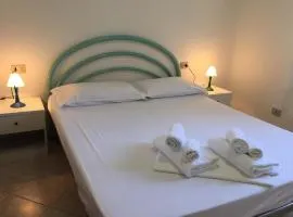 CASA PAESE SPIAGGIA VIA MONTI