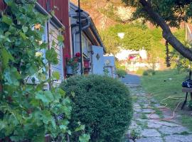 Pinglans bakficka, cabaña o casa de campo en Gränna