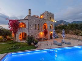 Once Upon a Time - A Castle of Magical Sunsets, alquiler vacacional en la playa en Kalamata