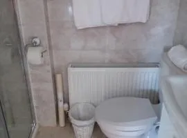 Lettermore Country Home