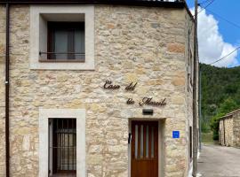 Casa del Tío Marcelo, holiday home in Pedraza-Segovia