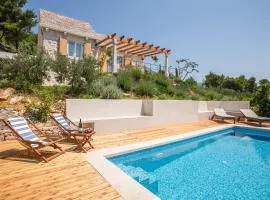 Villa Brac with pool