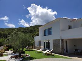 La Villa, holiday rental in Procchio