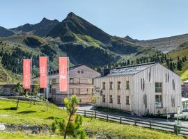 Hotel Jagdschloss Resort, hotel i Kühtai