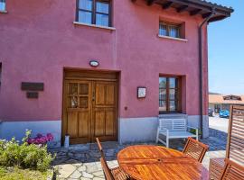 La Quintana de Somao, Casa de Arriba, holiday home in Pravia