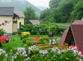 Pensiunea Sanziana, hotel perto de Trecătoarea Lupilor ski slope, Gura Rîului