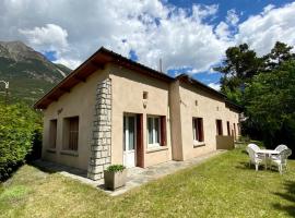 Les Gîtes, hótel í Jausiers