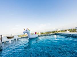 Gracetown Hotel Hua Hin, hotel v destinaci Hua Hin