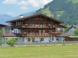 Ferienwohnungen Johanna, hotel v destinaci Schwendau