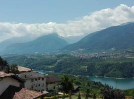 Casa Novella, alquiler vacacional en Revò