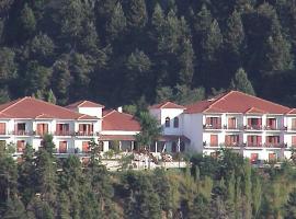 Crystal Mountain Hotel, hotel v destinaci Áno Khóra