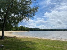 Camping de la Forêt Seasonova，錫耶勒紀堯姆的度假住所