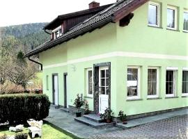 Ferienhaus Familie Lagler, hotel with parking in Glödnitz