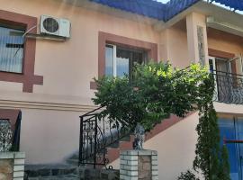 ХОСТЕЛ : ул. Белопольское шоссе 21, hostel en Sumy