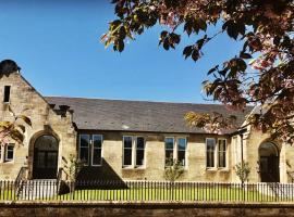 The Old Schoolhouse, Kinross, hotell i Kinross