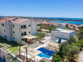 Pool Terrace Sea View Šarkić