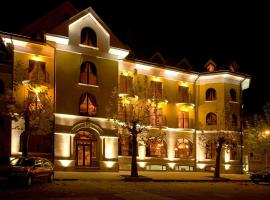 Hotel Chinar, accommodatie met onsen in Hisarya