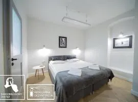 M5 Main Square Stylish One Bedroom