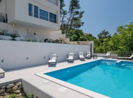 Villa Graf, ξενοδοχείο σε Podstrana