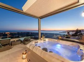 Mediteran luxury penthouse with jacuzzi
