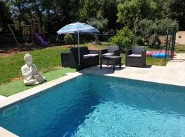 Villa parpailloun, jardin, piscine chauffée