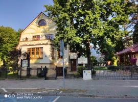 Willa Pod Dębami, bed and breakfast en Świnoujście