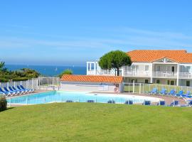 Appartements front de Mer SABLES D'OLONNE, готель у місті Ле-Сабль-д'Олонн