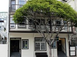 Hermosa Hotel, pet-friendly hotel in Avalon