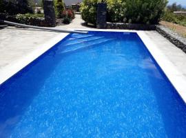 2 bedrooms villa with sea view private pool and furnished terrace at Puntagorda, semesterhus i Puntagorda