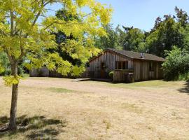 Meadow View, hotel with parking in East Harling