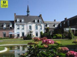Logis - Hostellerie Saint-Louis & Restaurant Pauze, hotel v destinaci Bollezeele