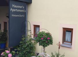 Hausner`s Hotel- Studio Apartments, hotel with parking in Altenstadt an der Waldnaab