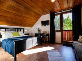 Ubytovanie&Reštaurácia Bodliak, hotel ve Žiar