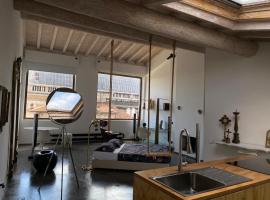 SPIRIT of the MOON, apartment in Brescia