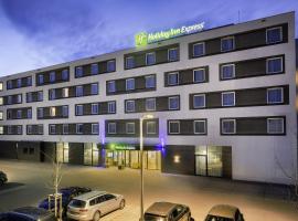 Holiday Inn Express Friedrichshafen, an IHG Hotel, khách sạn ở Friedrichshafen