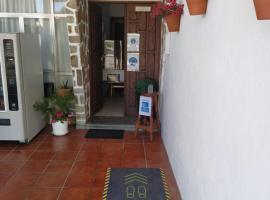 Mar de Rosas, hotel com estacionamento em O Grove