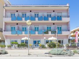 Hotel Ridens, hotel em Viserbella, Rimini