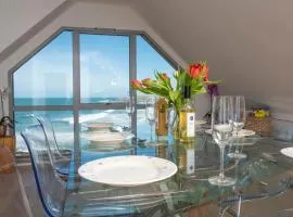 Fistral Beach Penthouse, Newquay
