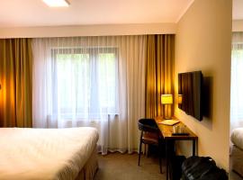 Amber Blue Wellness & SPA, spa hotel in Karwia