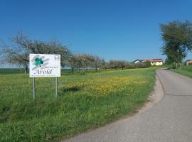 Ferienwohnung Taubertal Ferienhof Arold, cheap hotel in Creglingen